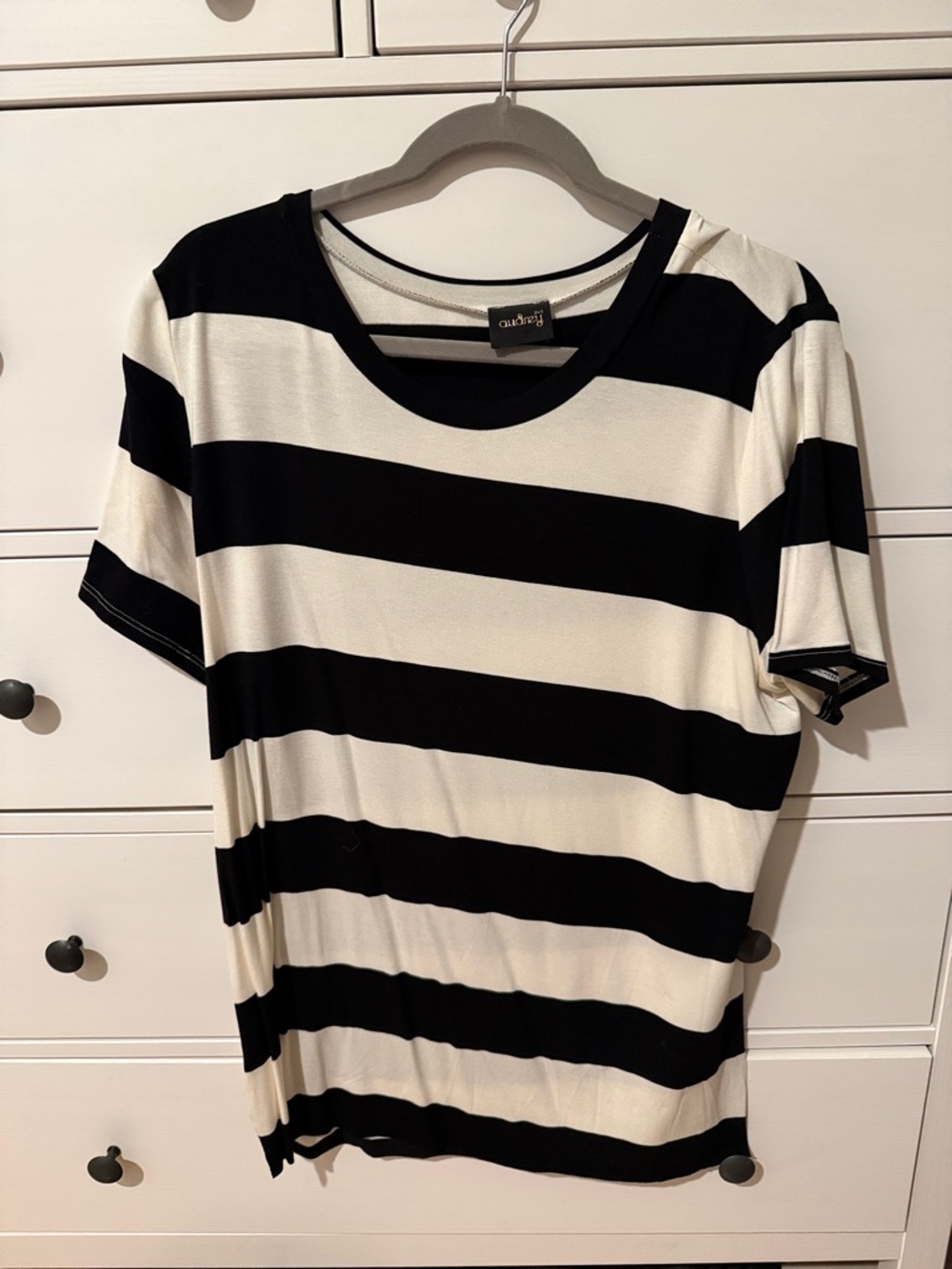 audrey Black and White Horizontal Stripe Short Sleeve Tee